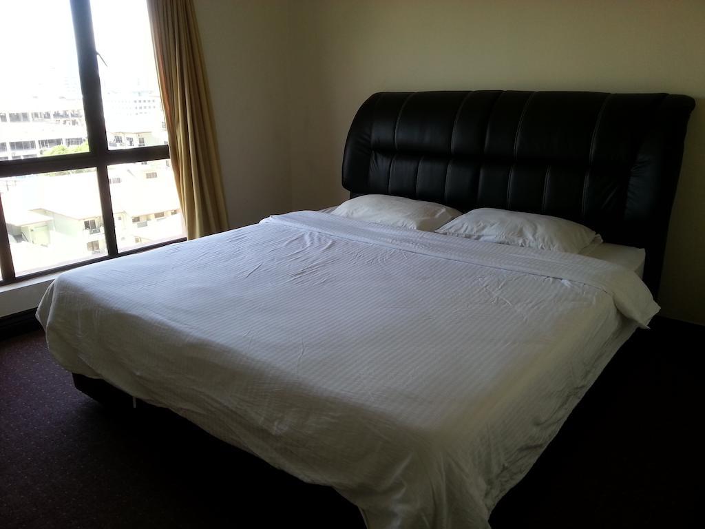 Dorcas Service - Marina Court