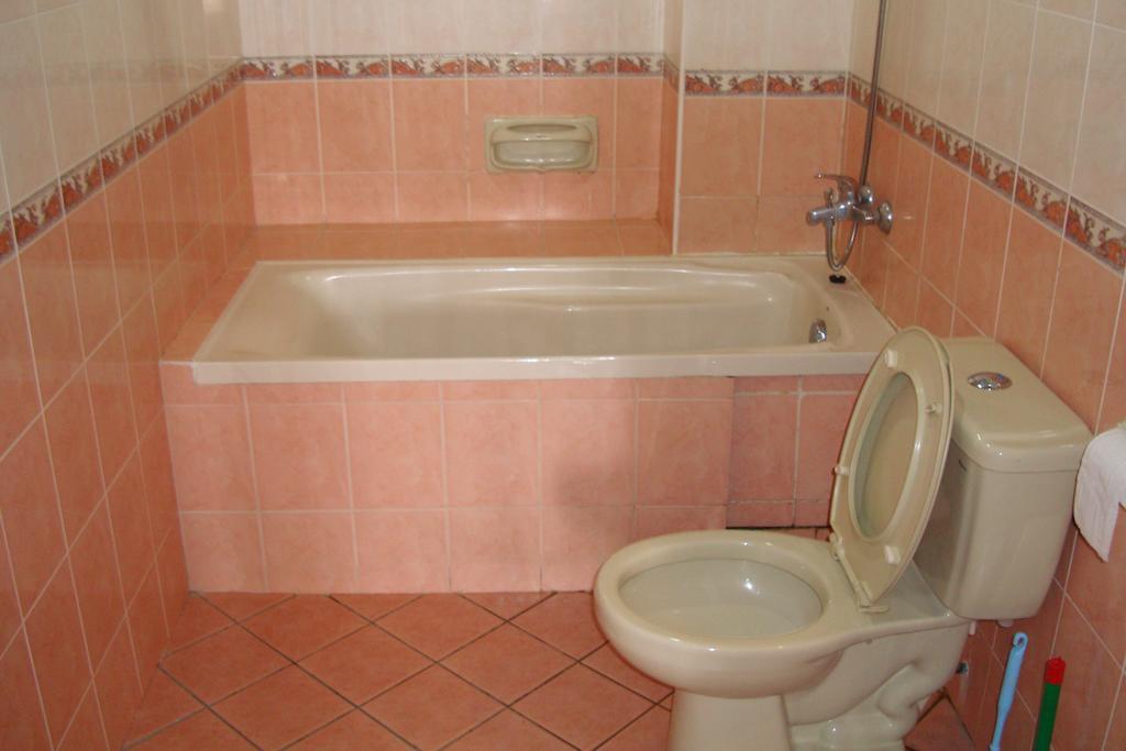 Dorcas Service - Marina Court Pangsapuri Kota Kinabalu